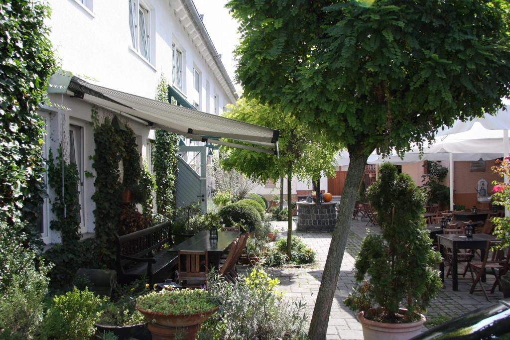 Hotel Gasthof Gruener Wald Hofheim am Taunus Εξωτερικό φωτογραφία