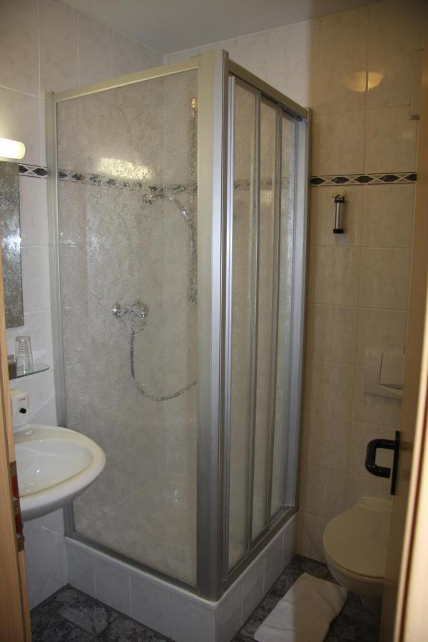 Hotel Gasthof Gruener Wald Hofheim am Taunus Δωμάτιο φωτογραφία